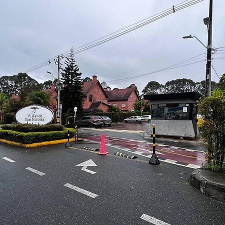 Hermosa Casa , Con Parqueadero En Rionegro Cerca Al Aeropuerto Villa Luaran gambar