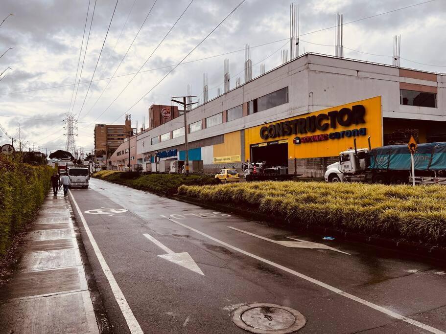 Hermosa Casa , Con Parqueadero En Rionegro Cerca Al Aeropuerto Villa Luaran gambar