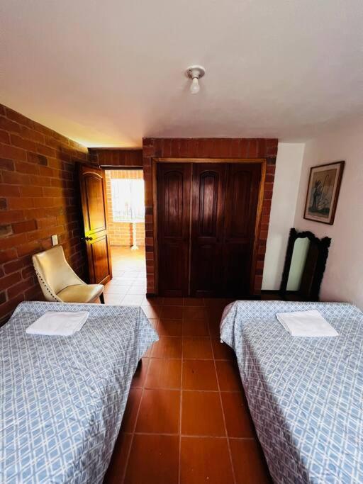 Hermosa Casa , Con Parqueadero En Rionegro Cerca Al Aeropuerto Villa Luaran gambar